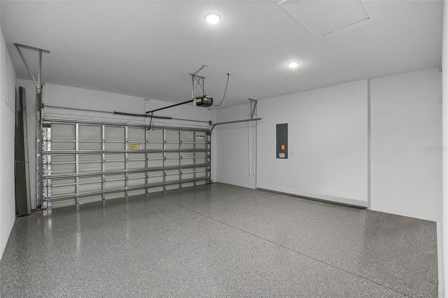 Spacious, unfurnished interior of a new home in Cresswind Lakewood Ranch, Lakewood Ranch (Image 36). Spacious, unfurnished interior of a new home in Cresswind Lakewood Ranch, Lakewood Ranch (Image 36).