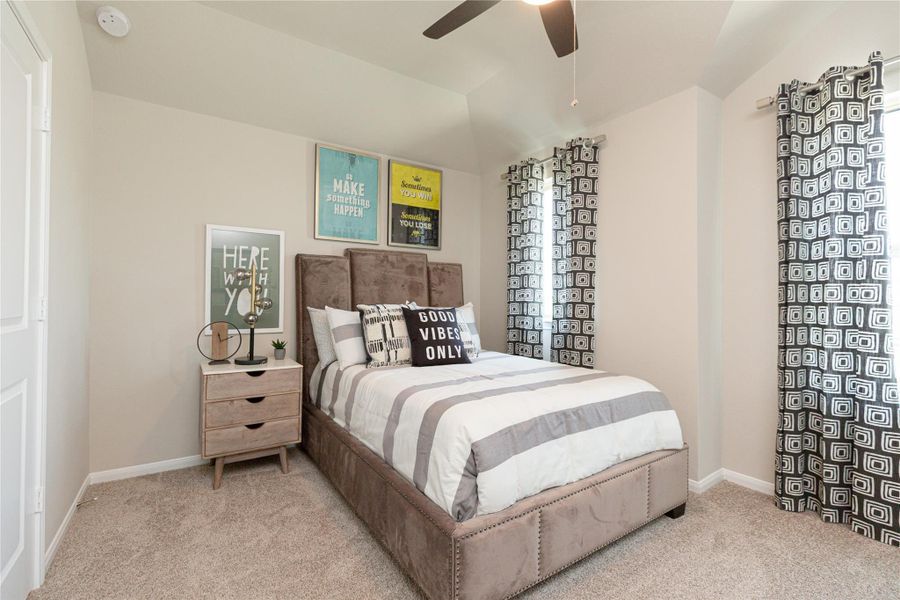 Furnished interior view inside a new home in Montgomery Ridge: Landmark Collection, Montgomery (Image 11).