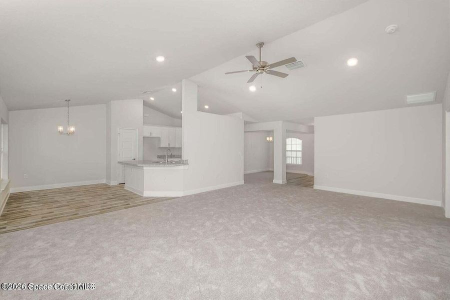 Spacious, unfurnished interior of a new home in Palm Bay, Palm Bay (Image 7).