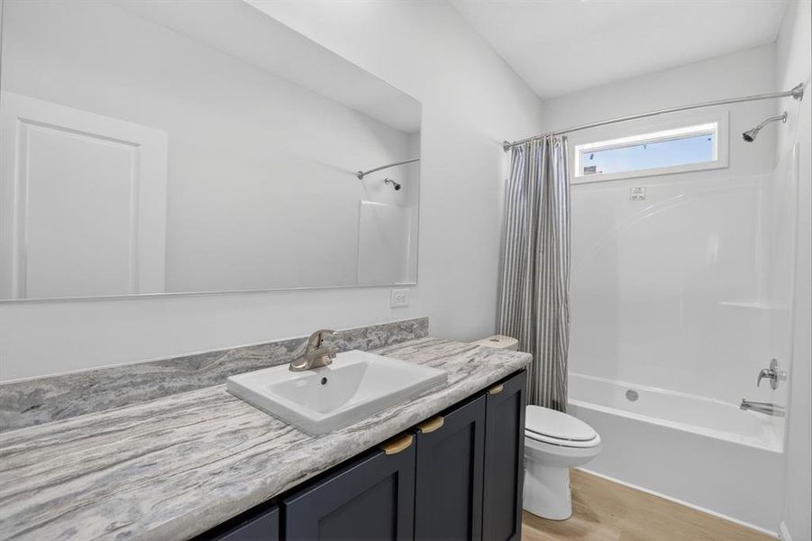 Furnished interior view inside a new home in , Moody (Image 14).