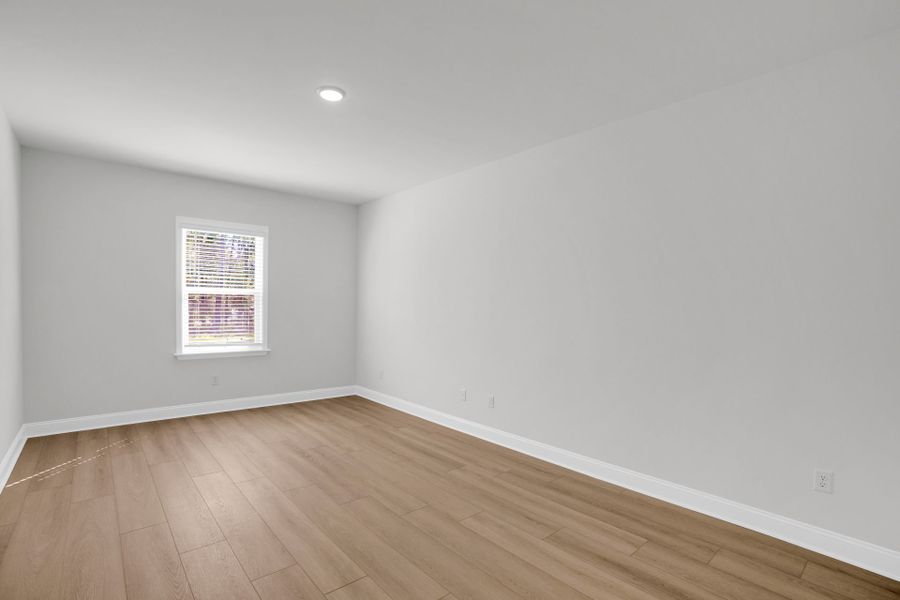Spacious, unfurnished interior of a new home in Oakleaf Chase, Blythewood (Image 29).