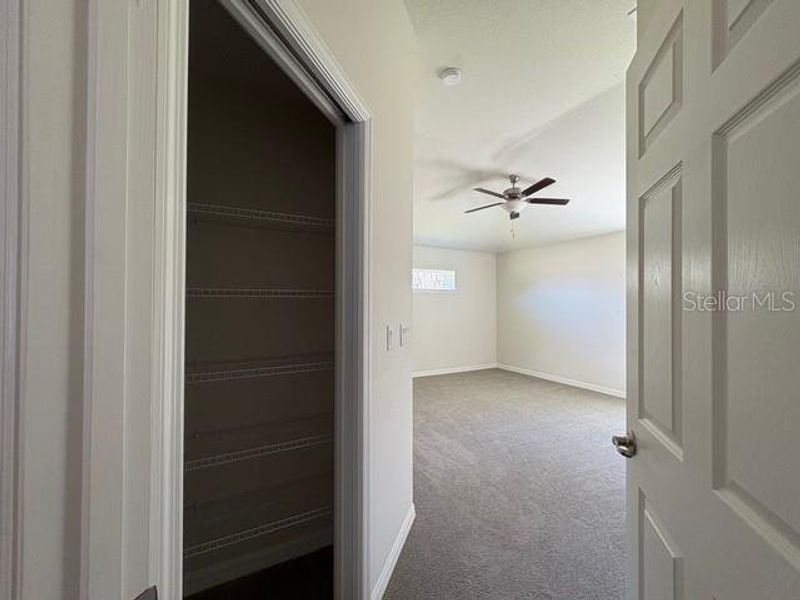 Spacious, unfurnished interior of a new home in , Ocala (Image 14).