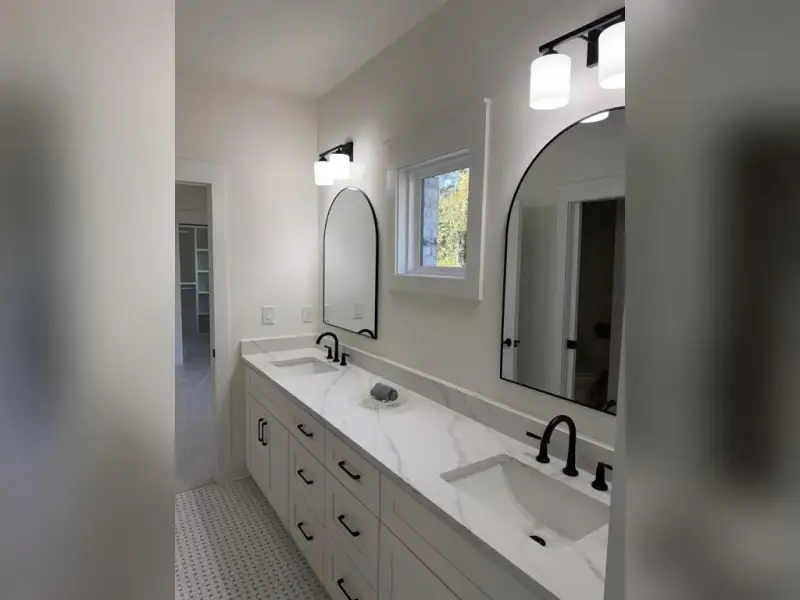 Furnished interior view inside a new home in , Hoschton (Image 16).