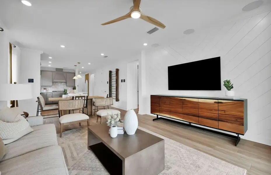 Representative furnished interior of a home built from the Contour by Del Webb in Del Webb Flagler Beach, Palm Coast (Image 16). Representative furnished interior of a home built from the Contour by Del Webb in Del Webb Flagler Beach, Palm Coast (Image 16).