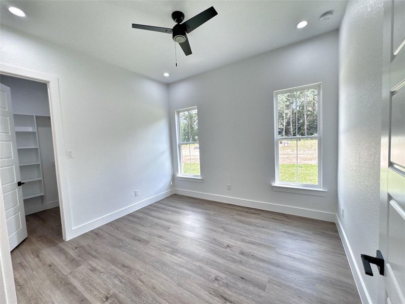 Spacious, unfurnished interior of a new home in , Conroe (Image 17). Spacious, unfurnished interior of a new home in , Conroe (Image 17).
