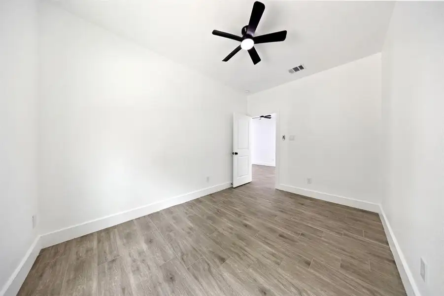 Spacious, unfurnished interior of a new home in , Sulphur Springs (Image 15). Spacious, unfurnished interior of a new home in , Sulphur Springs (Image 15).