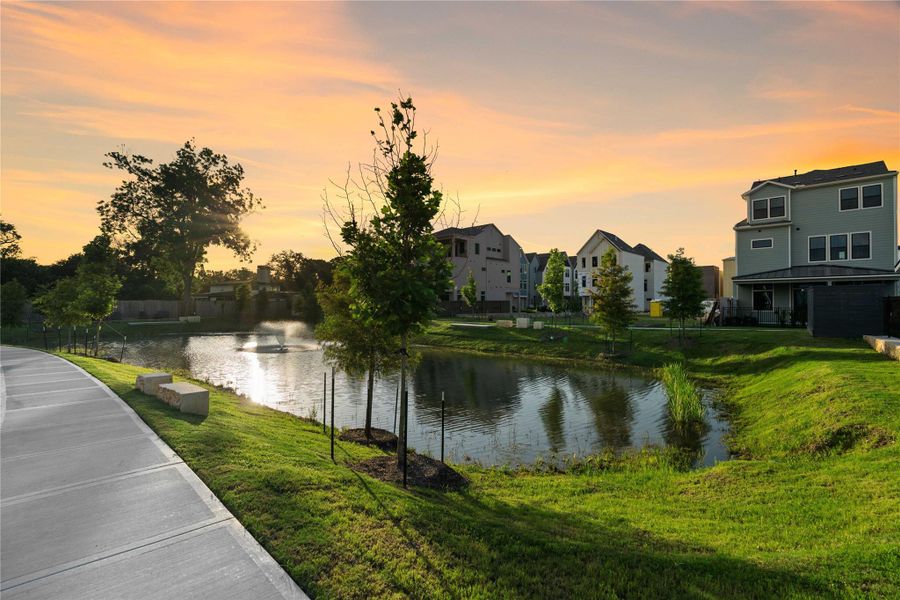 Fall Harbor Homes at Spring Valley Creek Pool and Ammenities