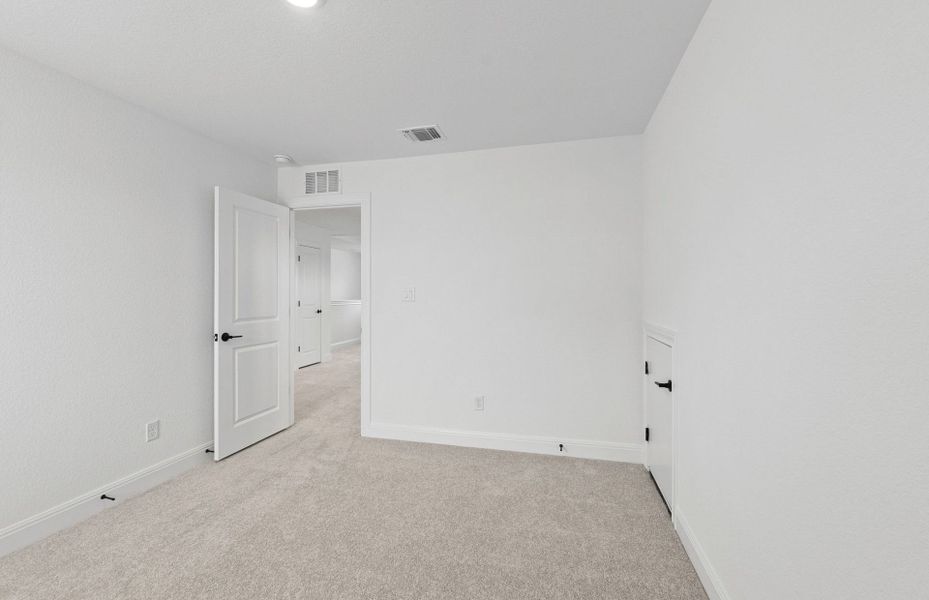 Spacious, unfurnished interior of a new home in Lagos, Manor (Image 15).