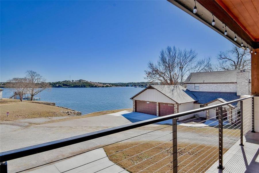 Exterior details and patio area of a home in , Granbury (Image 23).