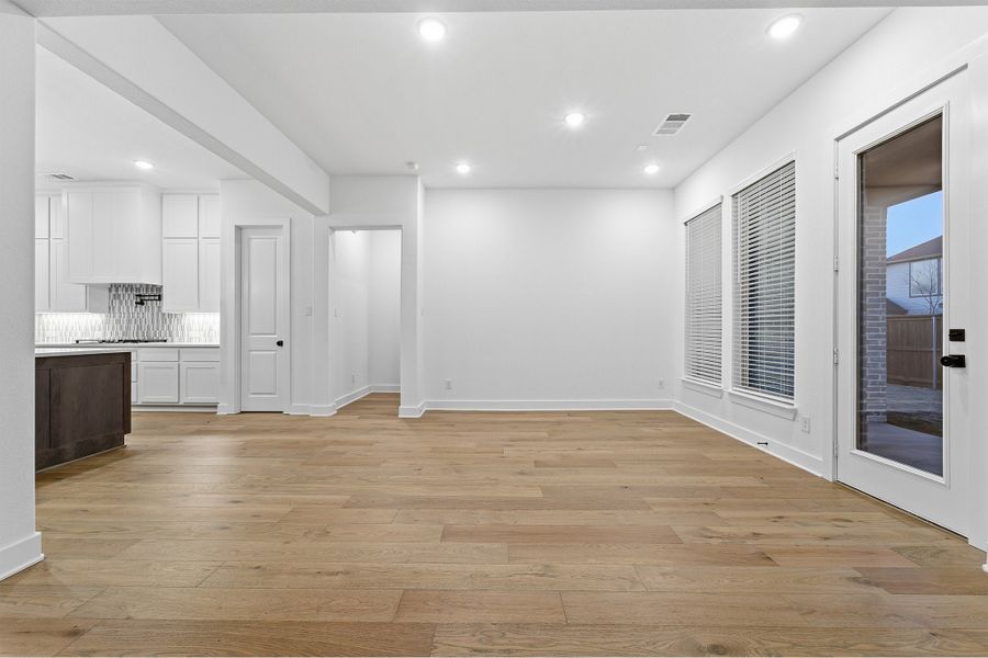 Spacious, unfurnished interior of a new home in Green Meadows, Celina (Image 25). Spacious, unfurnished interior of a new home in Green Meadows, Celina (Image 25).