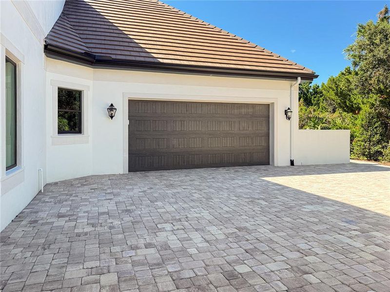 Exterior details and patio area of a home in , Palm Coast (Image 28).