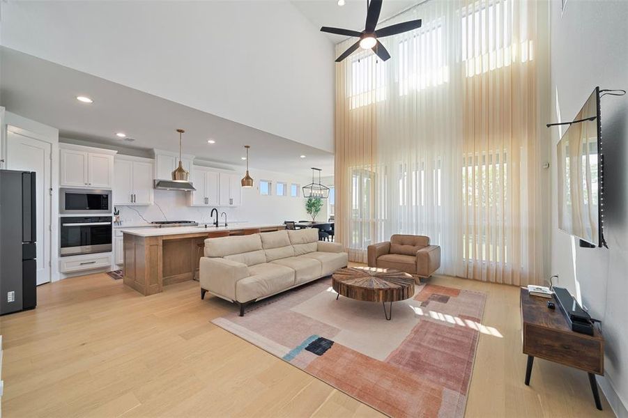 Furnished interior view inside a new home in North Sky, Celina (Image 33). Furnished interior view inside a new home in North Sky, Celina (Image 33).