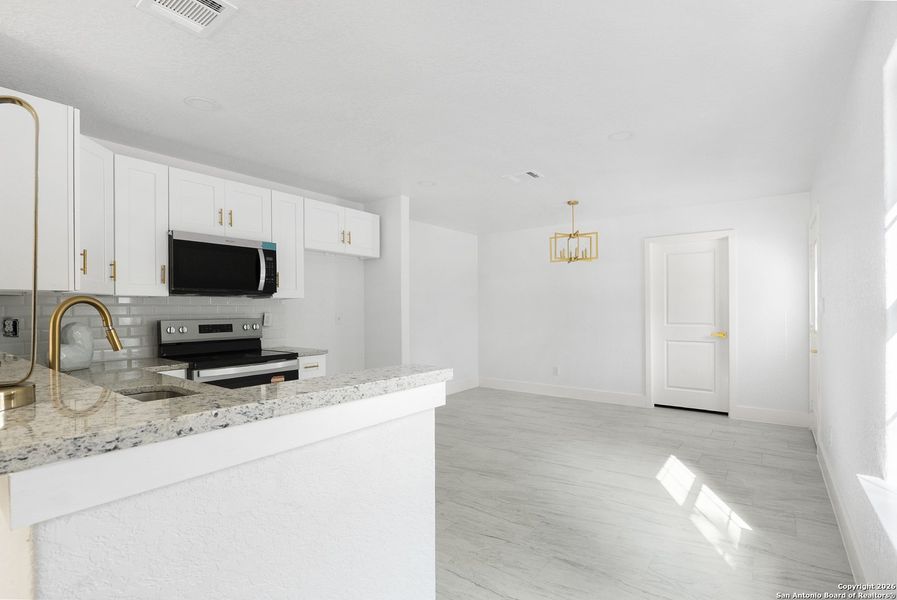 Furnished interior view inside a new home in , Spring Branch (Image 13).