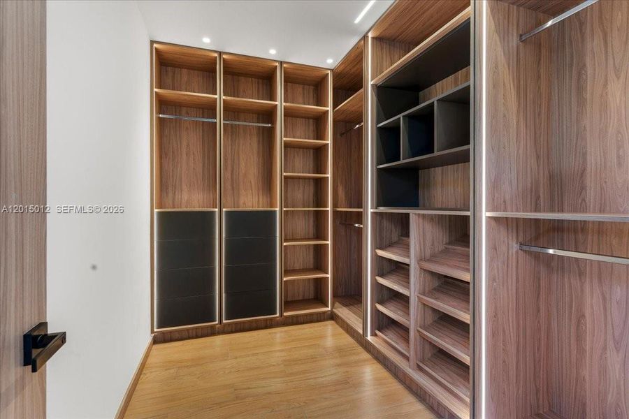 Furnished interior view inside a new home in , Miami (Image 35).