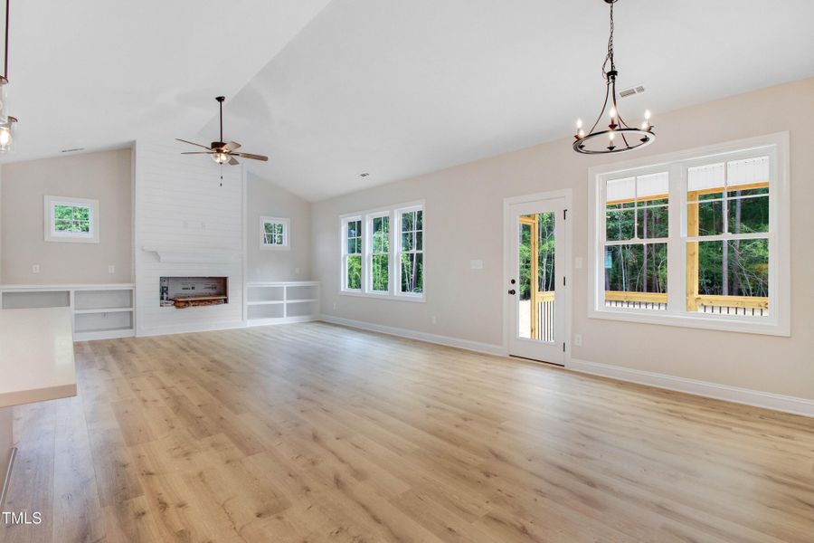 09-56 Birchtop Circle-9 09-56 Birchtop Circle-9