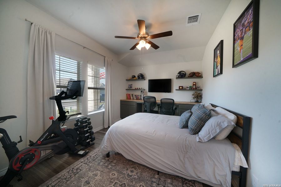 Furnished interior view inside a new home in , Belton (Image 29).