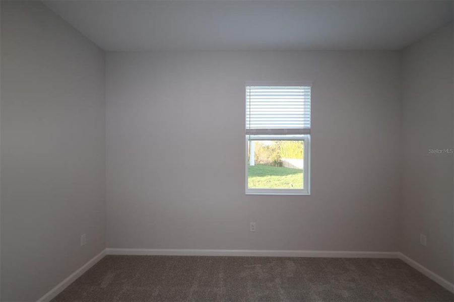 Spacious, unfurnished interior of a new home in Center Lake on the Park, St. Cloud (Image 9).