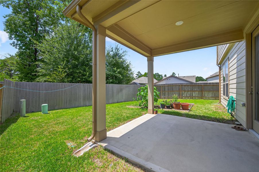 Furnished interior view inside a new home in Creekside Court, Magnolia (Image 32). Furnished interior view inside a new home in Creekside Court, Magnolia (Image 32).