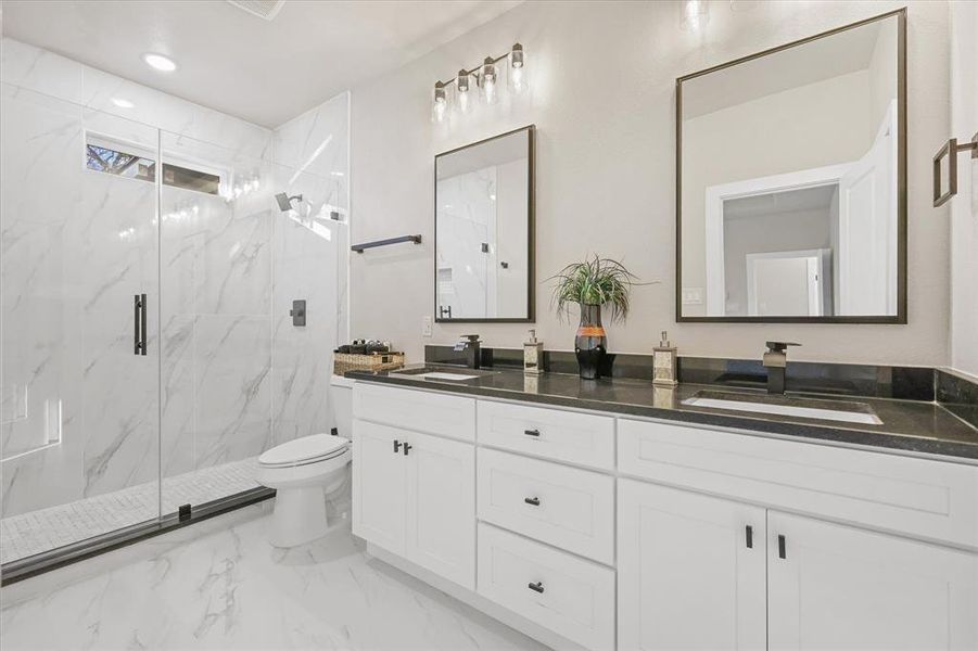 Furnished interior view inside a new home in , Haltom City (Image 10).