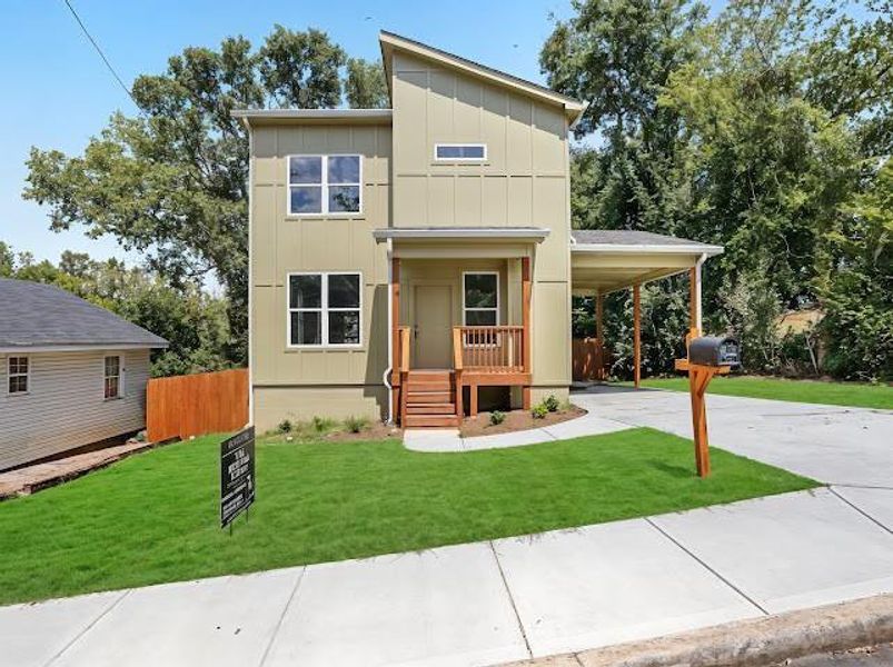 Image 28 of a home in .