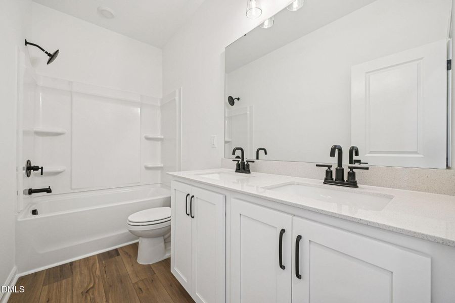 28-web-or-mls-Marvel Dr-S1810-028 28-web-or-mls-Marvel Dr-S1810-028