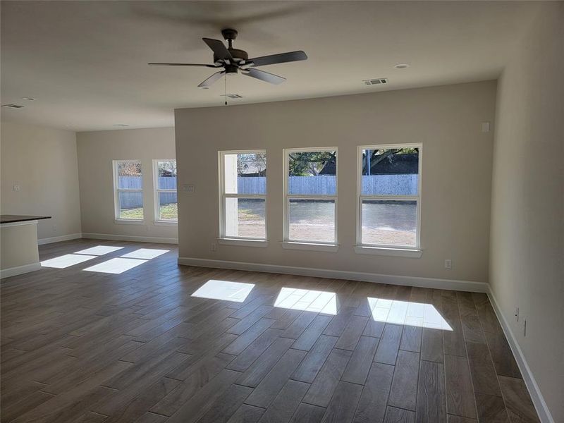 Image 4 of a home in .