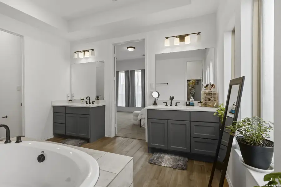 Furnished interior view inside a new home in Meadows of Mill Creek, Seguin (Image 24).