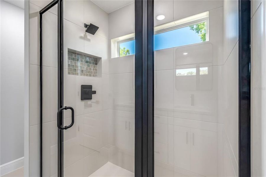 Close-up of interior finishes inside a home in , Belleview (Image 18). Close-up of interior finishes inside a home in , Belleview (Image 18).