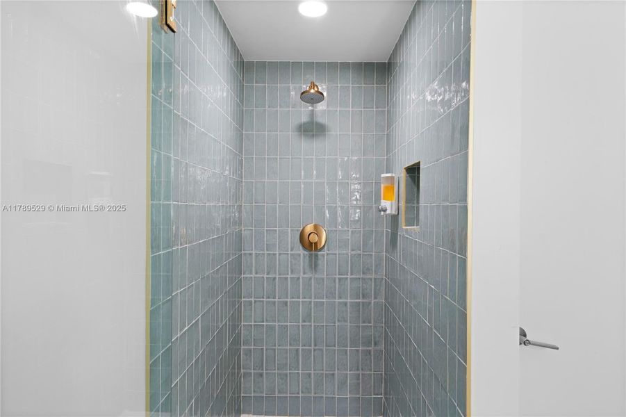 Furnished interior view inside a new home in Natiivo Miami, Miami (Image 6). Furnished interior view inside a new home in Natiivo Miami, Miami (Image 6).