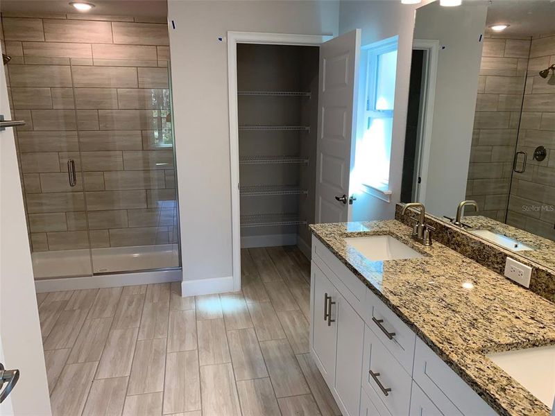 Furnished interior view inside a new home in Port Charlotte, Port Charlotte (Image 4).