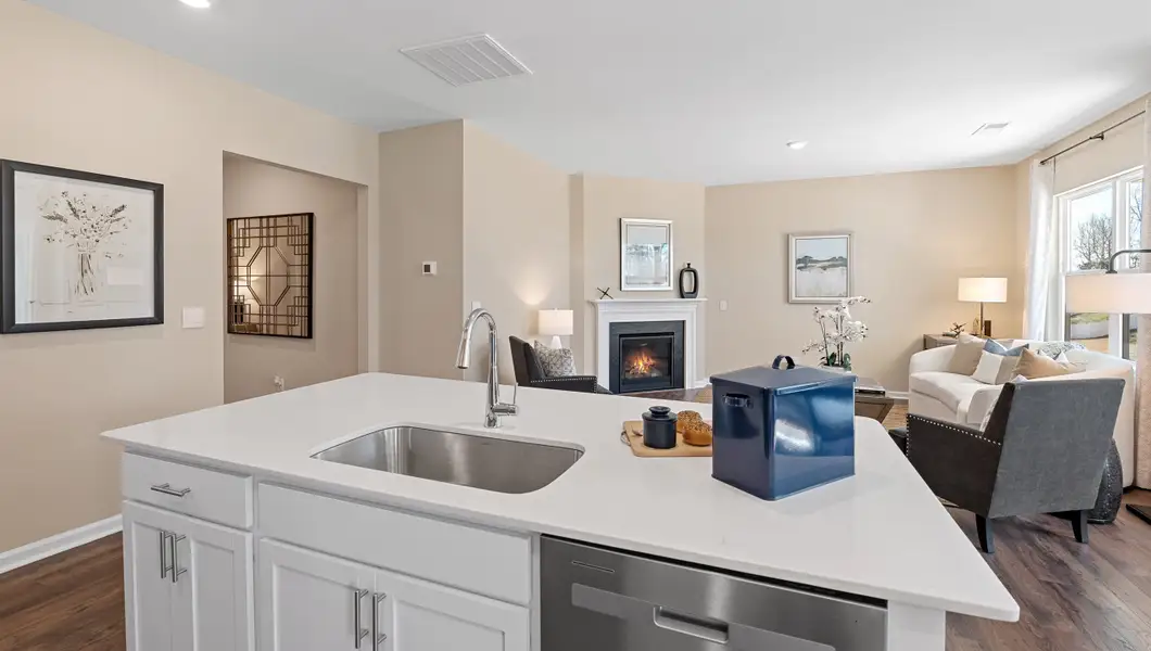 Furnished interior view inside a new home in Woodglen, Piedmont (Image 13).