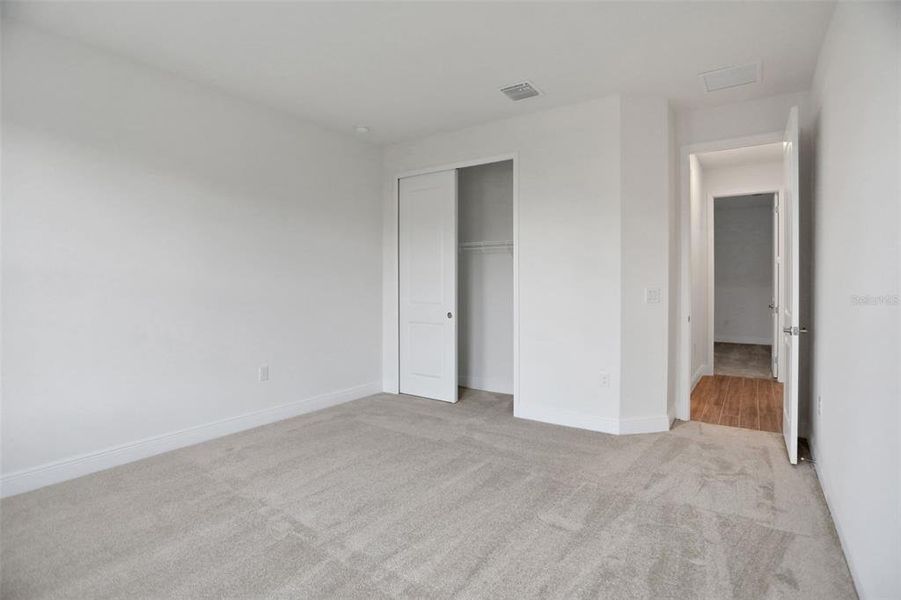 Spacious, unfurnished interior of a new home in Seaire, Parrish (Image 27).