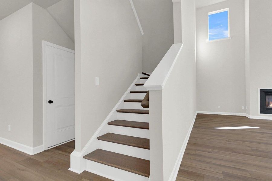 Spacious, unfurnished interior of a new home in Tea Farm: Presidents Series, Ravenel (Image 28).