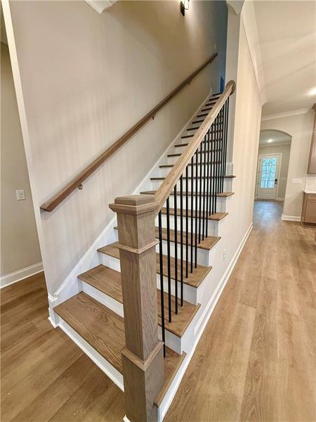 Spacious, unfurnished interior of a new home in , Waleska (Image 16).