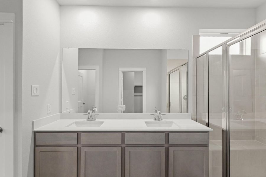 Furnished interior view inside a new home in River Ranch Trails, Angleton (Image 6). Furnished interior view inside a new home in River Ranch Trails, Angleton (Image 6).