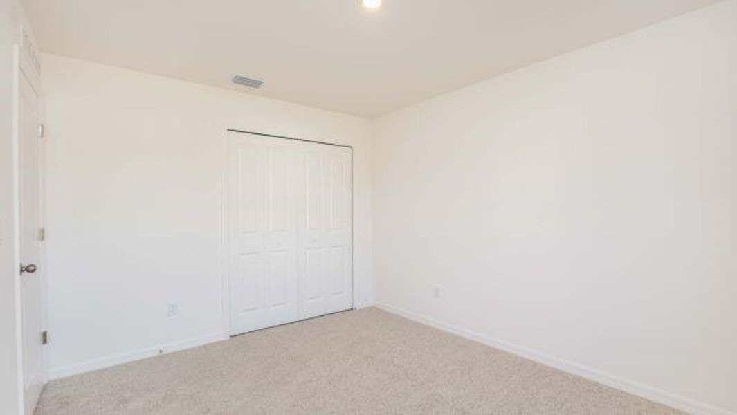 Model home - actual features may vary. Model home - actual features may vary.