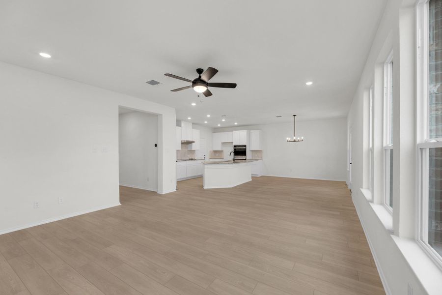 Image 37 of a home in Overlook Ranch.