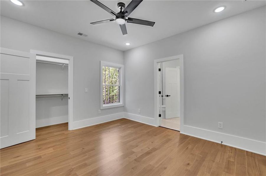 Spacious, unfurnished interior of a new home in , Kennesaw (Image 20).