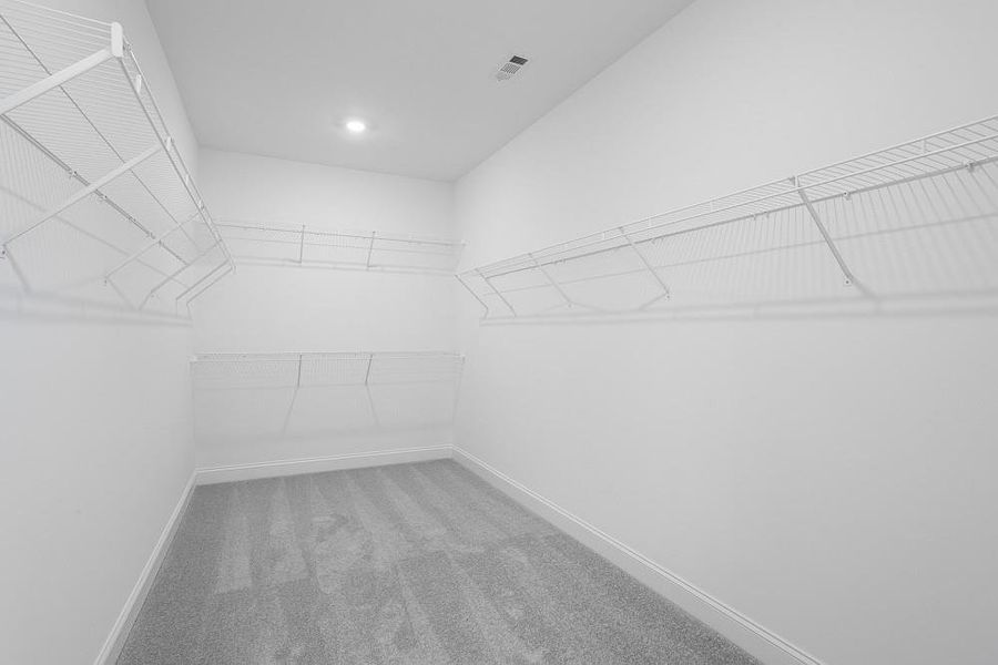 Spacious, unfurnished interior of a new home in Auburn Glen, Dacula (Image 25).
