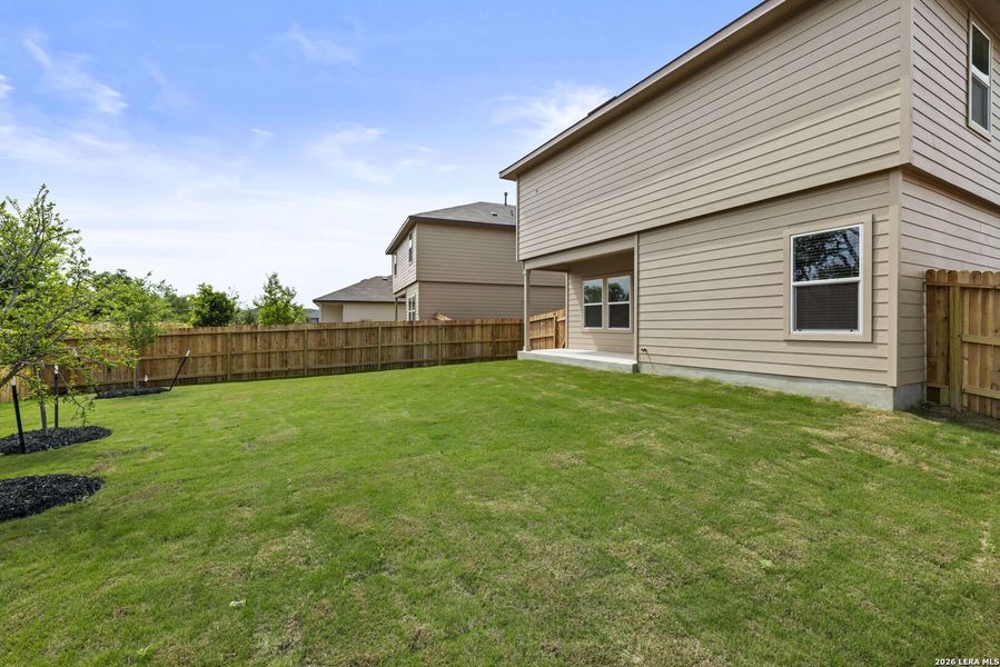 Exterior details and patio area of a home in Redbird Ranch, San Antonio (Image 3).