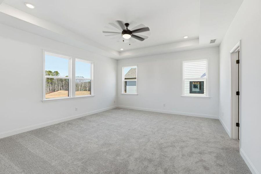 Spacious, unfurnished interior of a new home in Reserve at Hickory Walk, Kennesaw (Image 22). Spacious, unfurnished interior of a new home in Reserve at Hickory Walk, Kennesaw (Image 22).