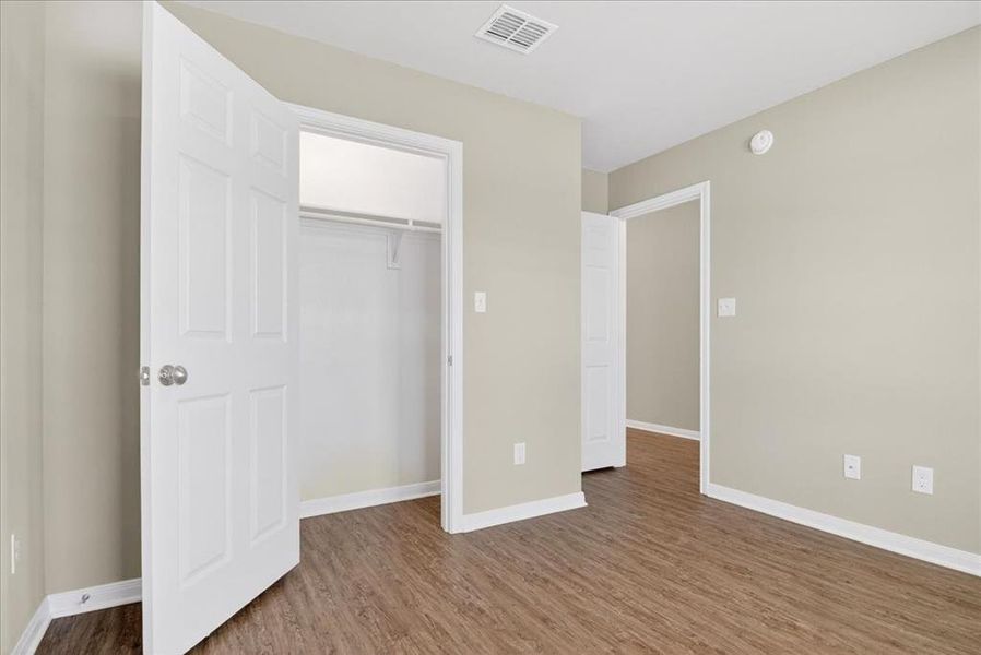 Spacious, unfurnished interior of a new home in , Robinson (Image 33).