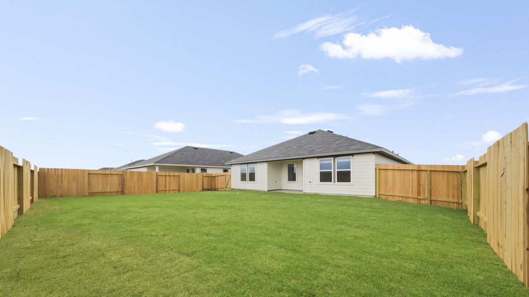 Exterior details and patio area of a home in Medina, Dayton (Image 3).