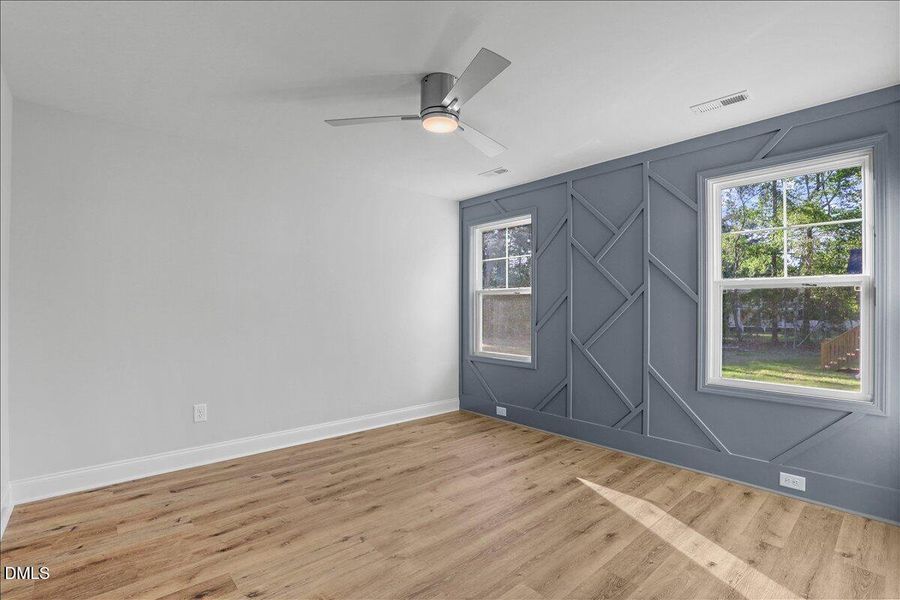 23-303 N West St-23