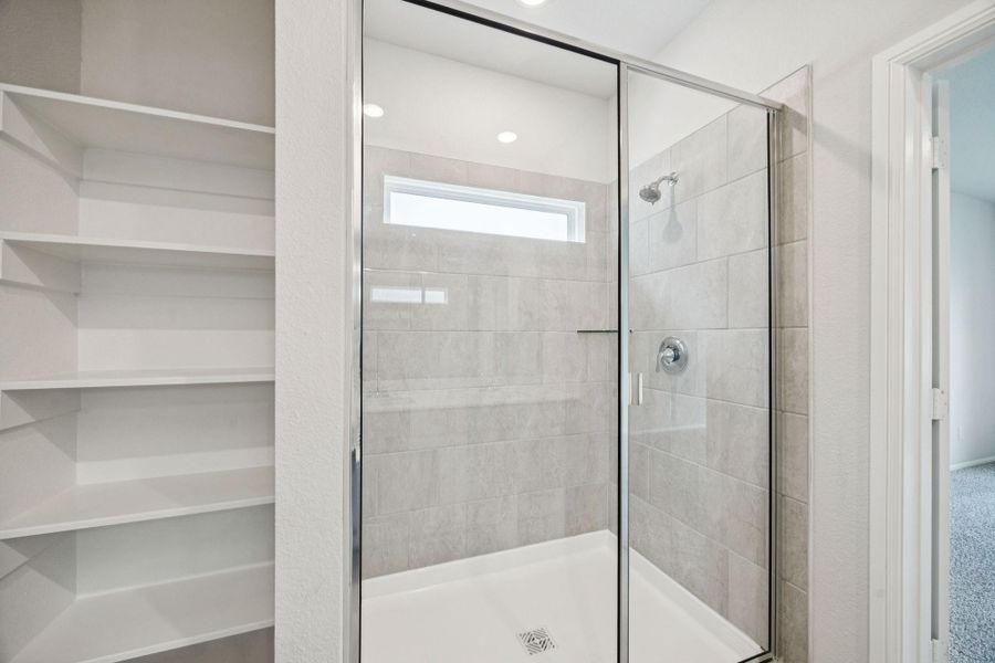 Close-up of interior finishes inside a home in Saint Tropez, Huffman (Image 8).