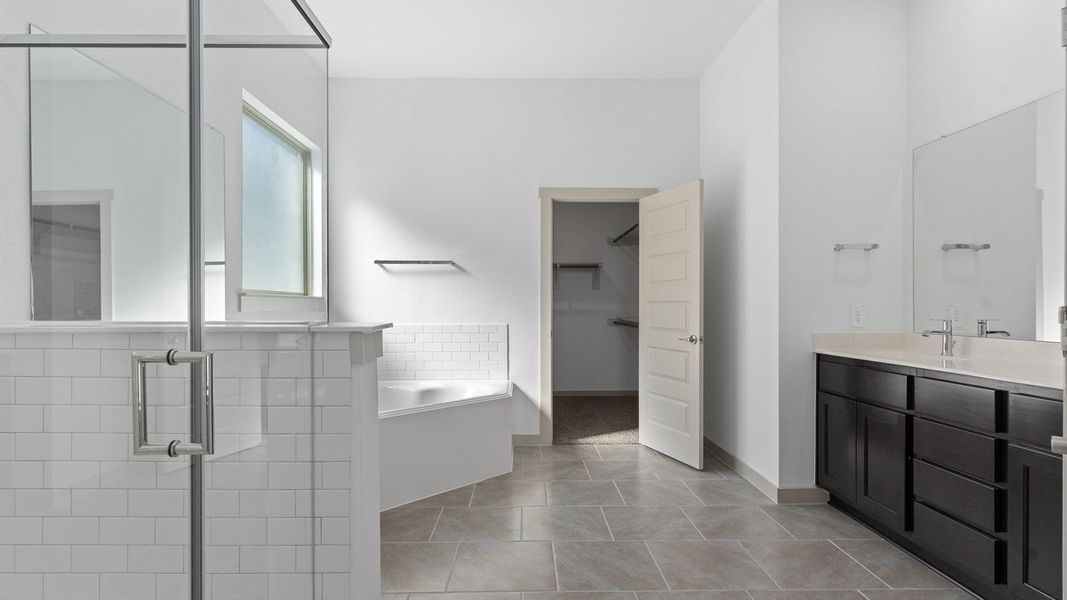 Representative furnished interior of a home built from the Adrian by D.R. Horton in Alexander, Pearland (Image 3).