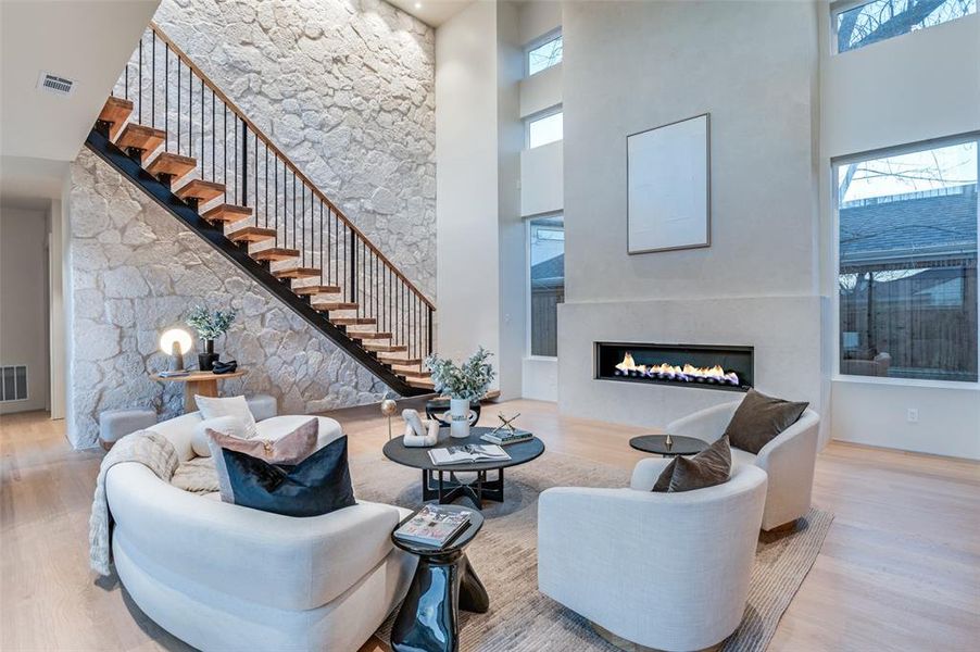 Furnished interior view inside a new home in , Dallas (Image 5).