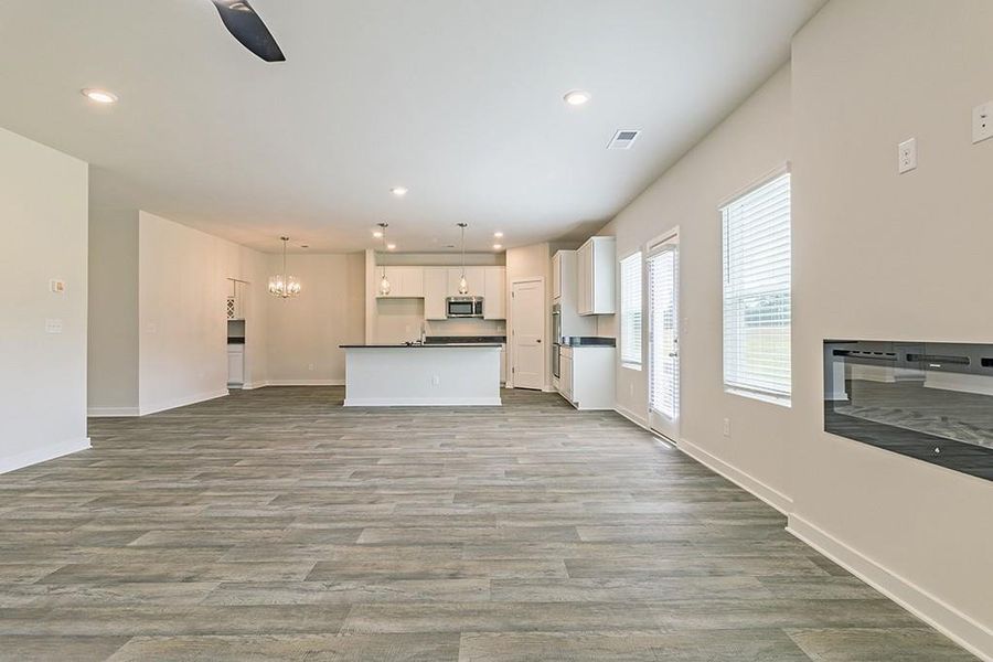 Spacious, unfurnished interior of a new home in Fern Dale, Fairburn (Image 10).