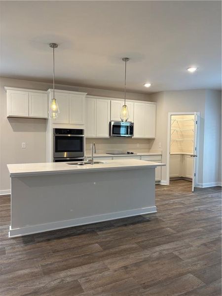Furnished interior view inside a new home in Southern Hills, McDonough (Image 14).