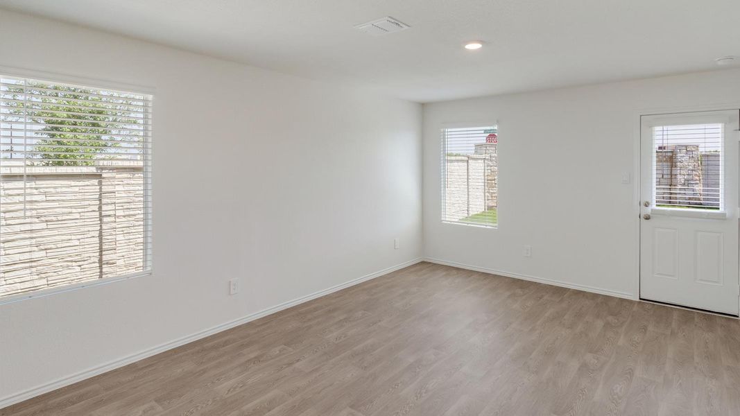 Spacious, unfurnished interior of a new home in Wayside, Uhland (Image 15).